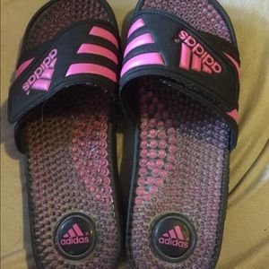 Adidas slide flip flops
