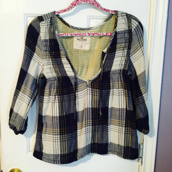 Hollister Pullover shirt