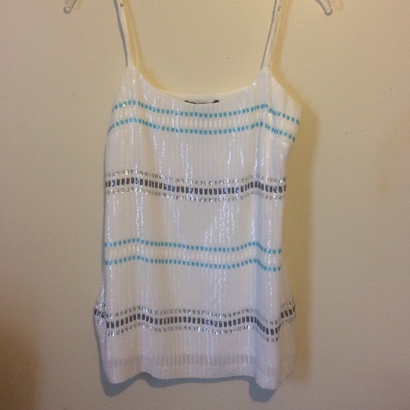 White House black market top
