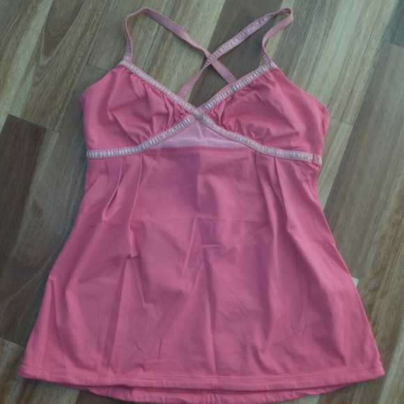 Lululemon top