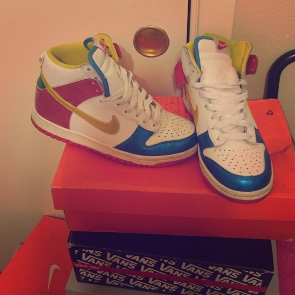 Nike high dunks