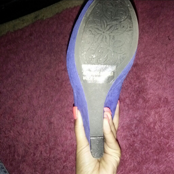 Blue wedges - Picture 2 of 2