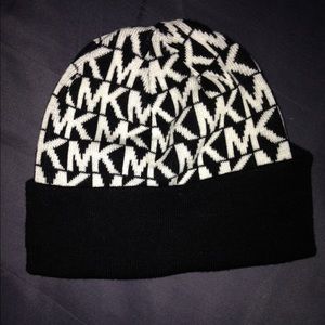 Michael Kors hat!!