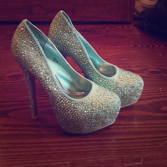 Blue Rhinestone Pumps