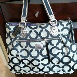 Coach poppy purse