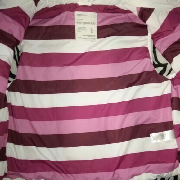 Aeropostal vest - Picture 2 of 2