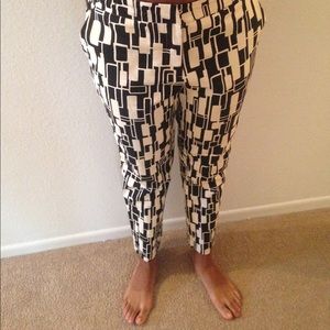 Patterned Capris