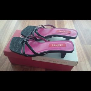 Esprit Japanese heel sandals