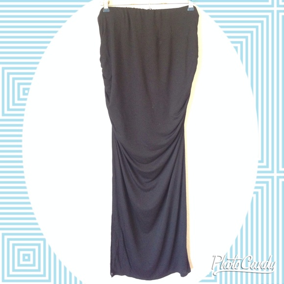 olivia moon Dresses & Skirts - Black ruched maxi skirt -- NWT!