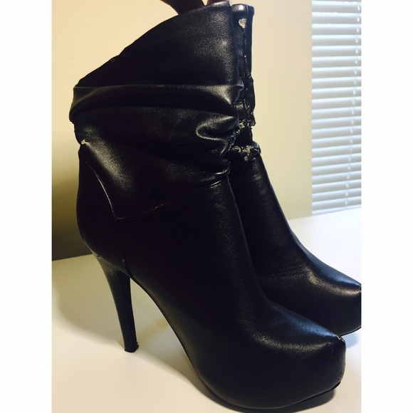Booties - Picture 4 of 4