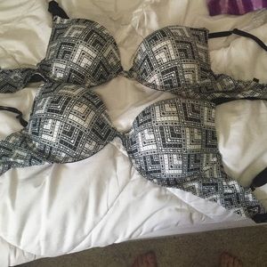 Bra. 34d  and 34c push up