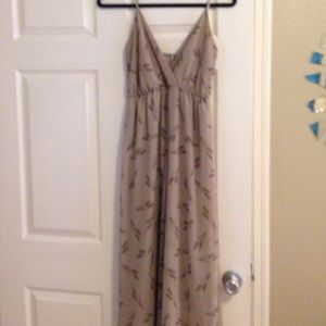 Chiffon taupe maxi dress