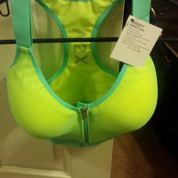 Victoria secret sports bra