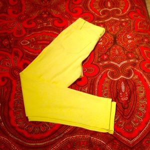 Yellow leggings that look like jeans