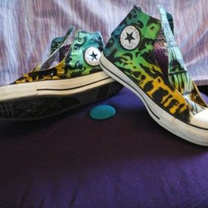 CUSTOM PAINTED High Top Converse