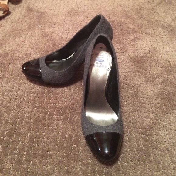 Black and Grey Nine West 3 inch heels