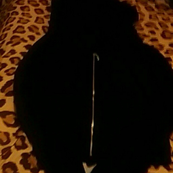 Cute black express half hoodie - Picture 1 of 1