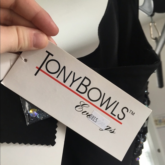 NWT tony bowls black evening gown or prom dress - Picture 4 of 4