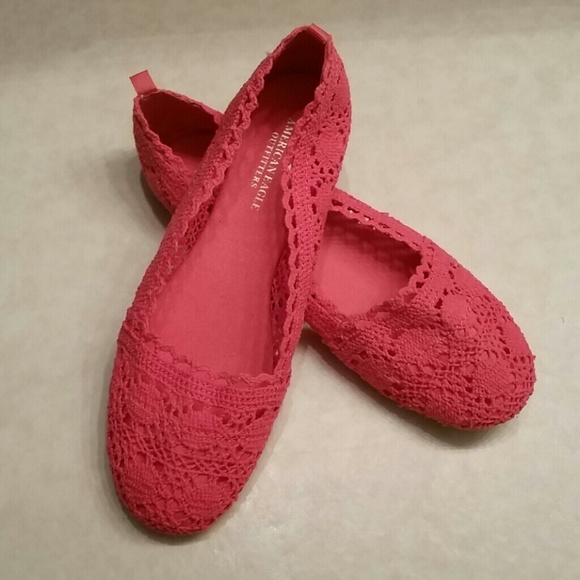American Eagle Outfitters Shoes - American Eagle lace flats