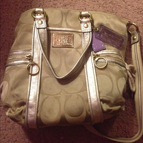 Coach poppy purse/crossbody