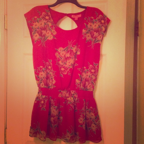 NWT. Betsey Johnson tunic/dress.