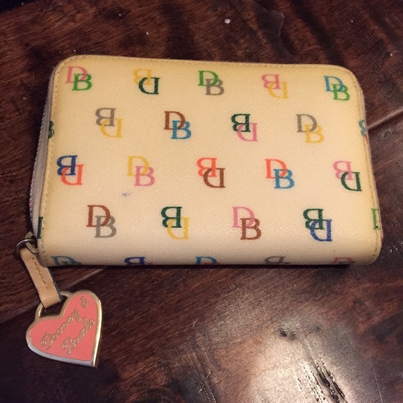Dooney and Bourke wallet