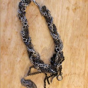 Express necklace