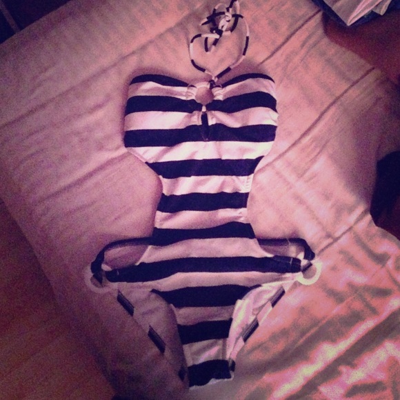 Piece Swim Suit - Picture 1 of 4