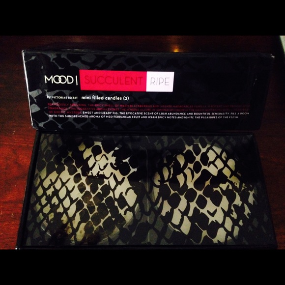 Victoria secret mood succulent & mood ripe candles