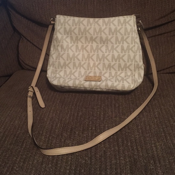 Michael Kors Crossbody Bag