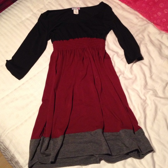 3 color Dress - Picture 1 of 4