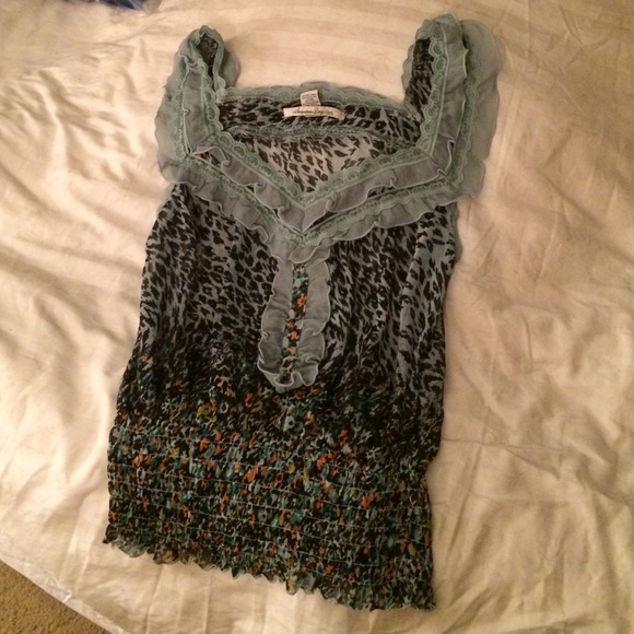 Printed sleeveless top