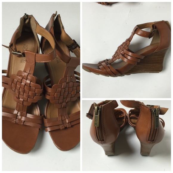 Kenneth Cole Reaction Sandals
