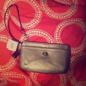BRAND NEW Coach Wristlet