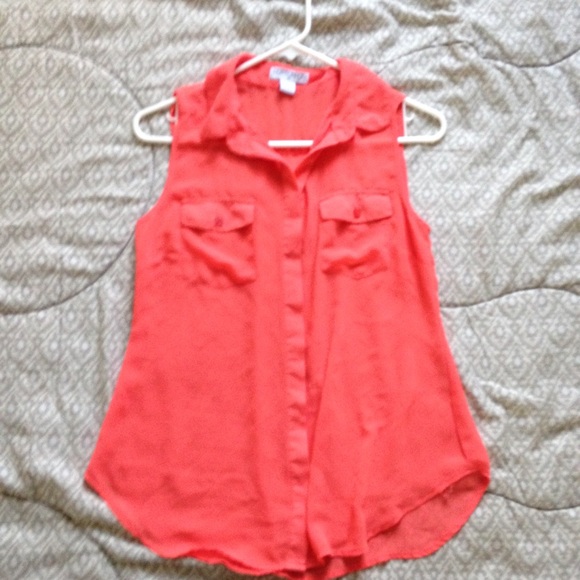 ◼SOLD◼ ️Hot peach button up blouse