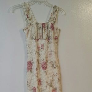 Flower lace dress