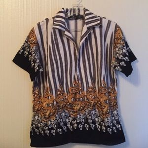 Weird 90's Boys Skull Button up