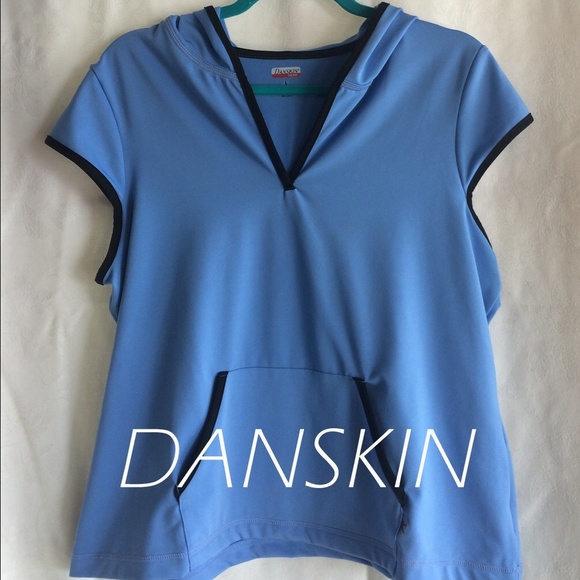 Danskin Cap Sleeve Top