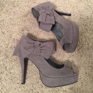 Grey heels