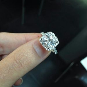 18k white gold plated ring