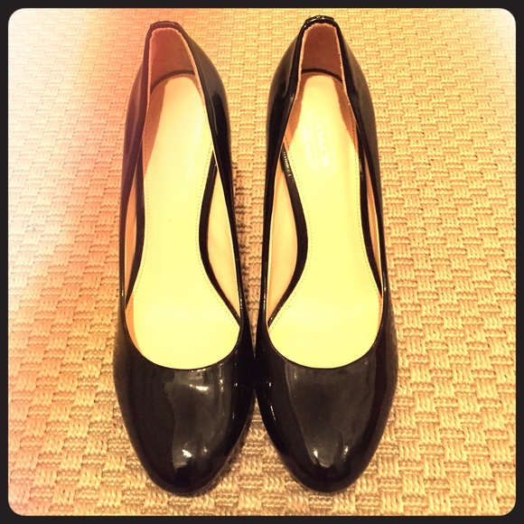 Coach Shoes - Coach Patent Leather Black pumps