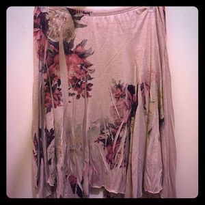 🌟traded!  Chic handkerchief skirt