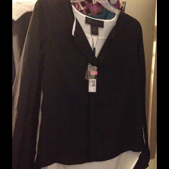 Kardashian Kollection NEW Black & White Blouse