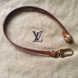 Authentic Louis Vuitton Pochette NM Leather Strap