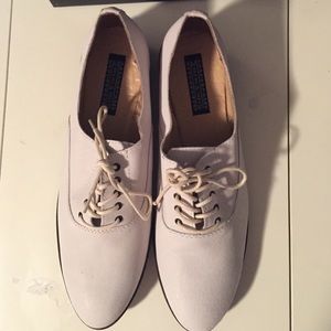 Deena & Ozzy Wedge Oxford, Never worn!!