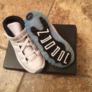 Jordan 11 Retro Size 10c (Toddler)