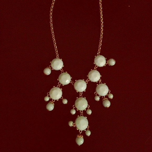 🚫SOLD🚫 Mint Bauble Necklace