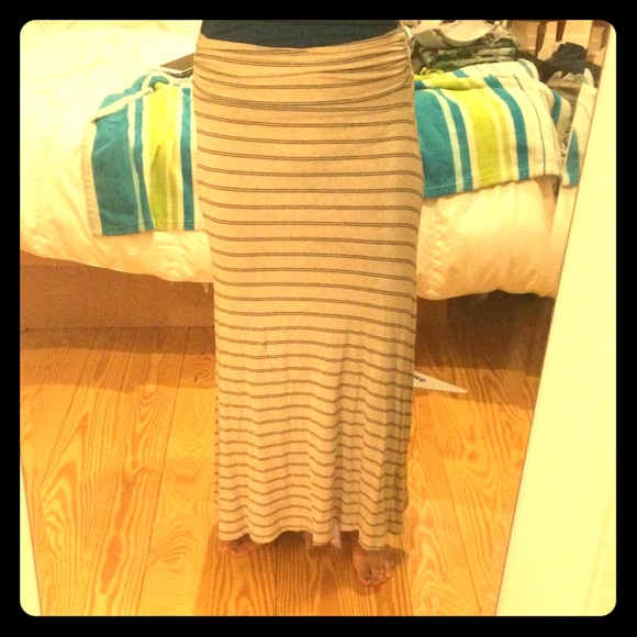 Maxi skirt