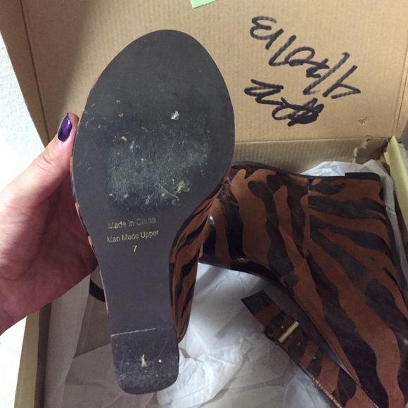 Like new wedge platform! - Picture 4 of 4