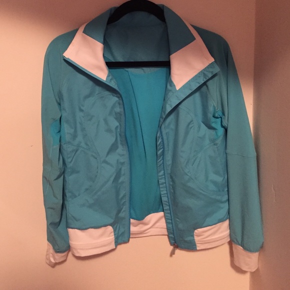 Lululemon running jacket NWOT